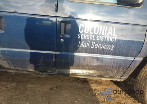 2010 Ford E-250 Commercial/Recreational z USA, uszkodzony, nr VIN 1FTNE2EW8ADA44130